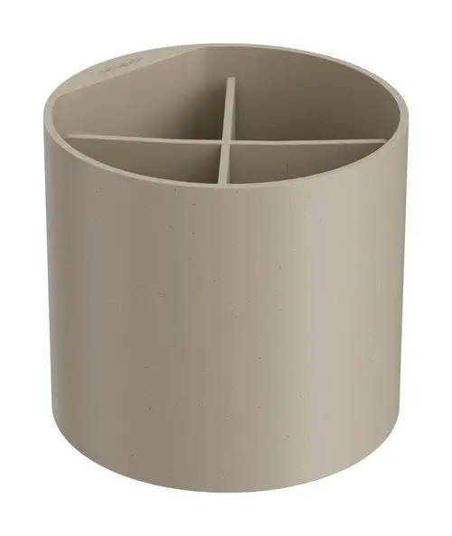 Sandfarbener Becher mit vier Fächern, hergestellt aus recyceltem Material, von Hansgrohe, geeignet zur Organisation von Utensilien.